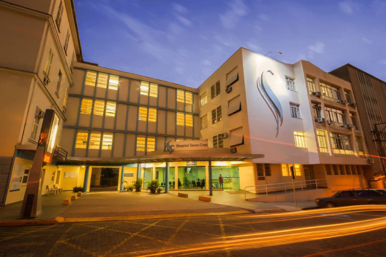 fachada_HSC_retocada_junionunes_menor-768x511